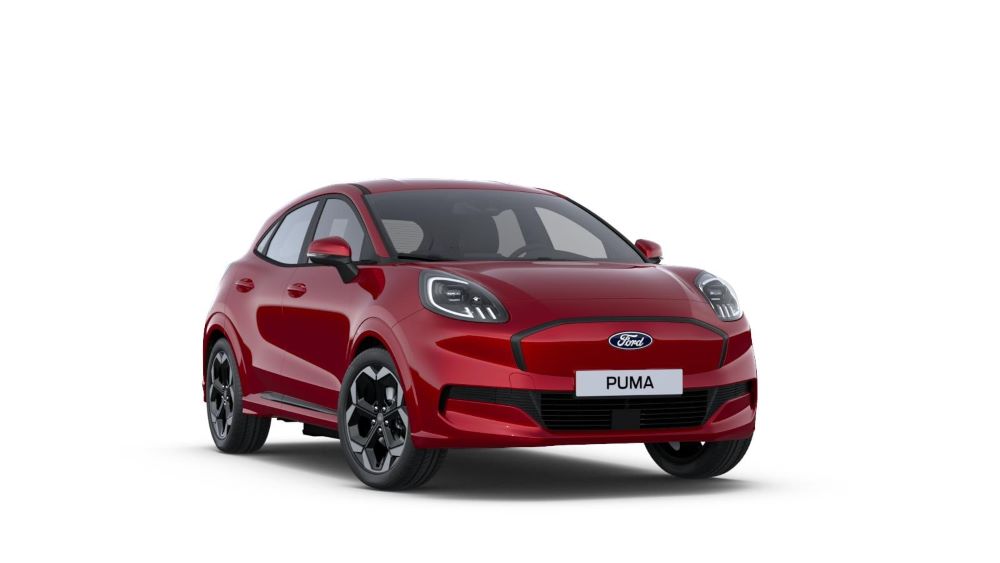 Rød Ford Puma
