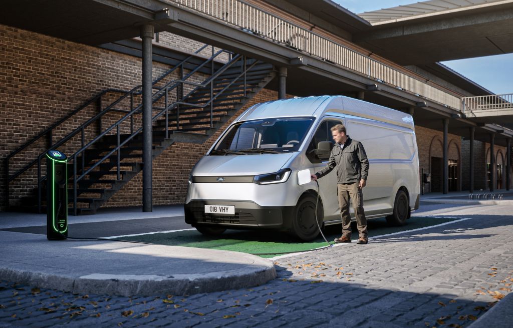 Transit City og mann Transit City lading