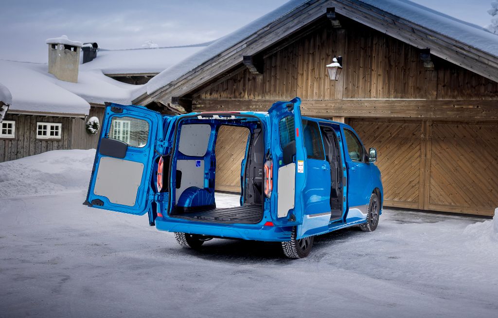 Lasterom Lasterom i E-Transit Custom AWD