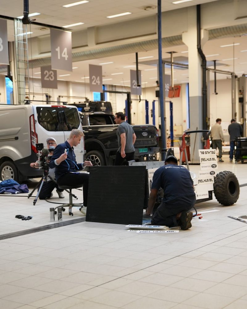 Melhus bil jobber med bilen