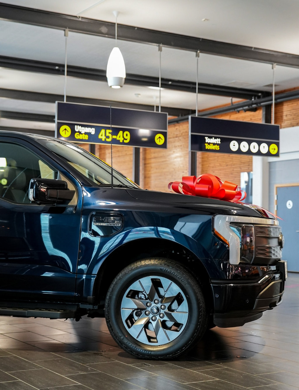 F-150 Lightning på Værnes F-150 Lightning på Værnes