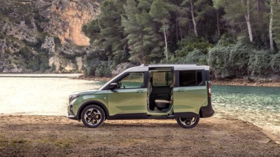 Ford Transit Courier