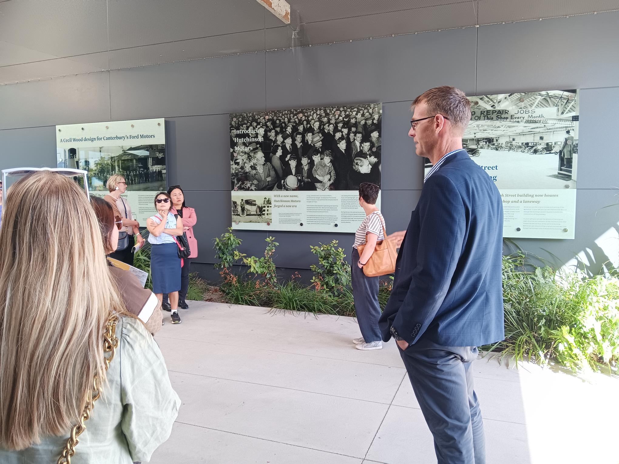 Wāhine in Property tour