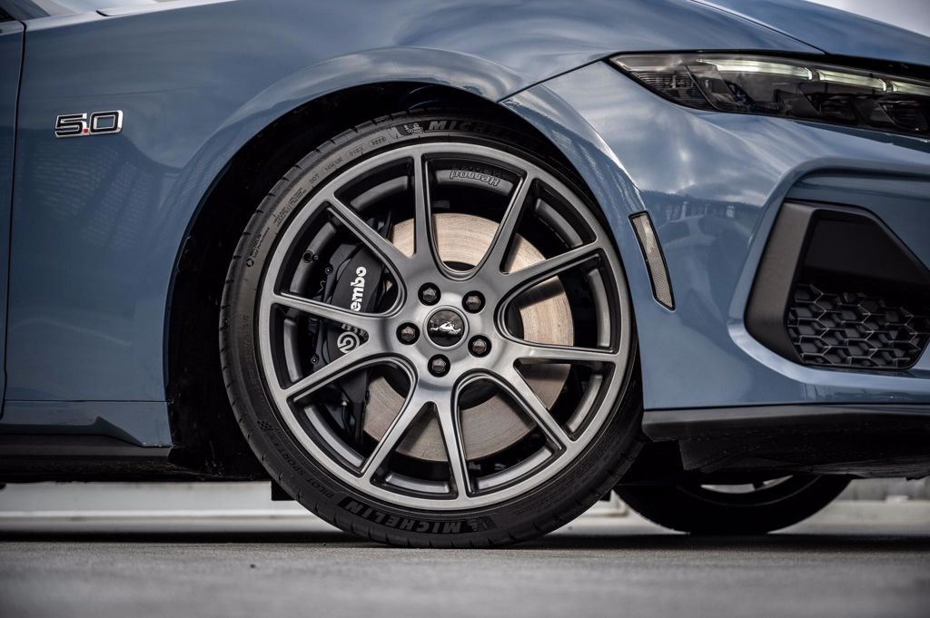 Team Hutchinson Ford - NZ's Ford Mustang Specialists