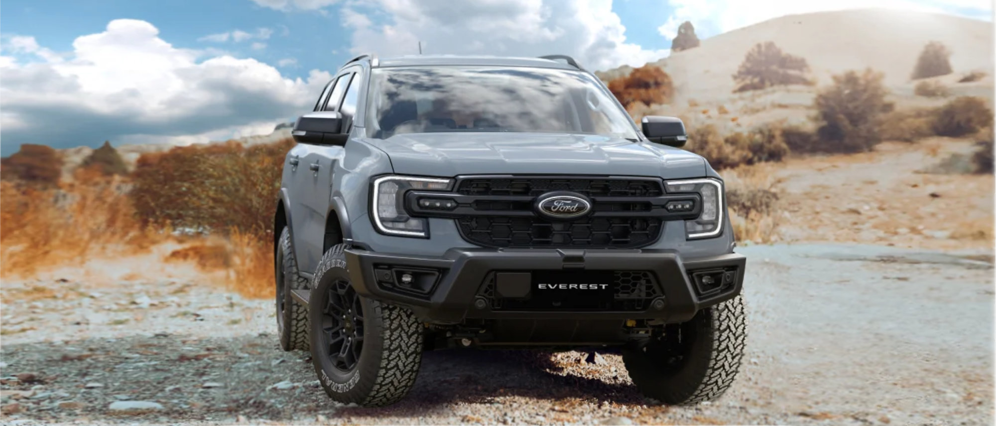 Everest Tremor front view