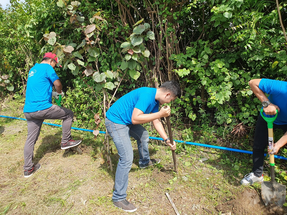 ford tarlac's global caring month event