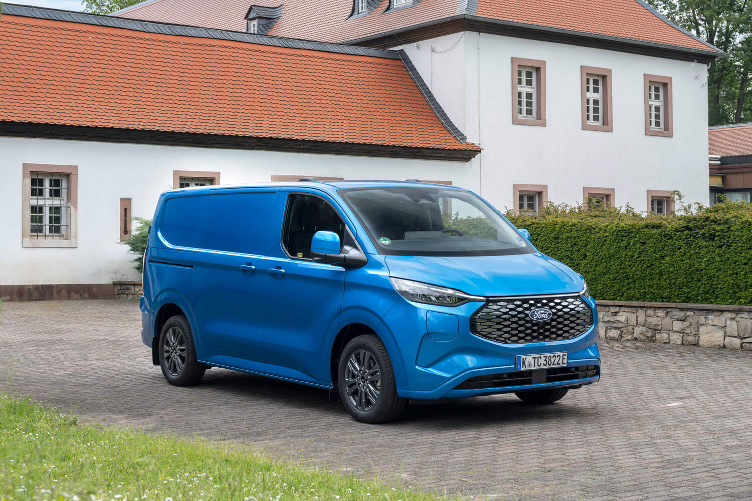 E-Transit Custom