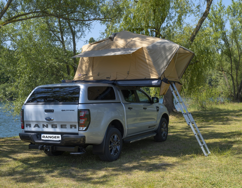 Samochodowy namiot