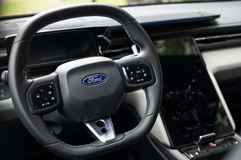 front_pojazdu_ford