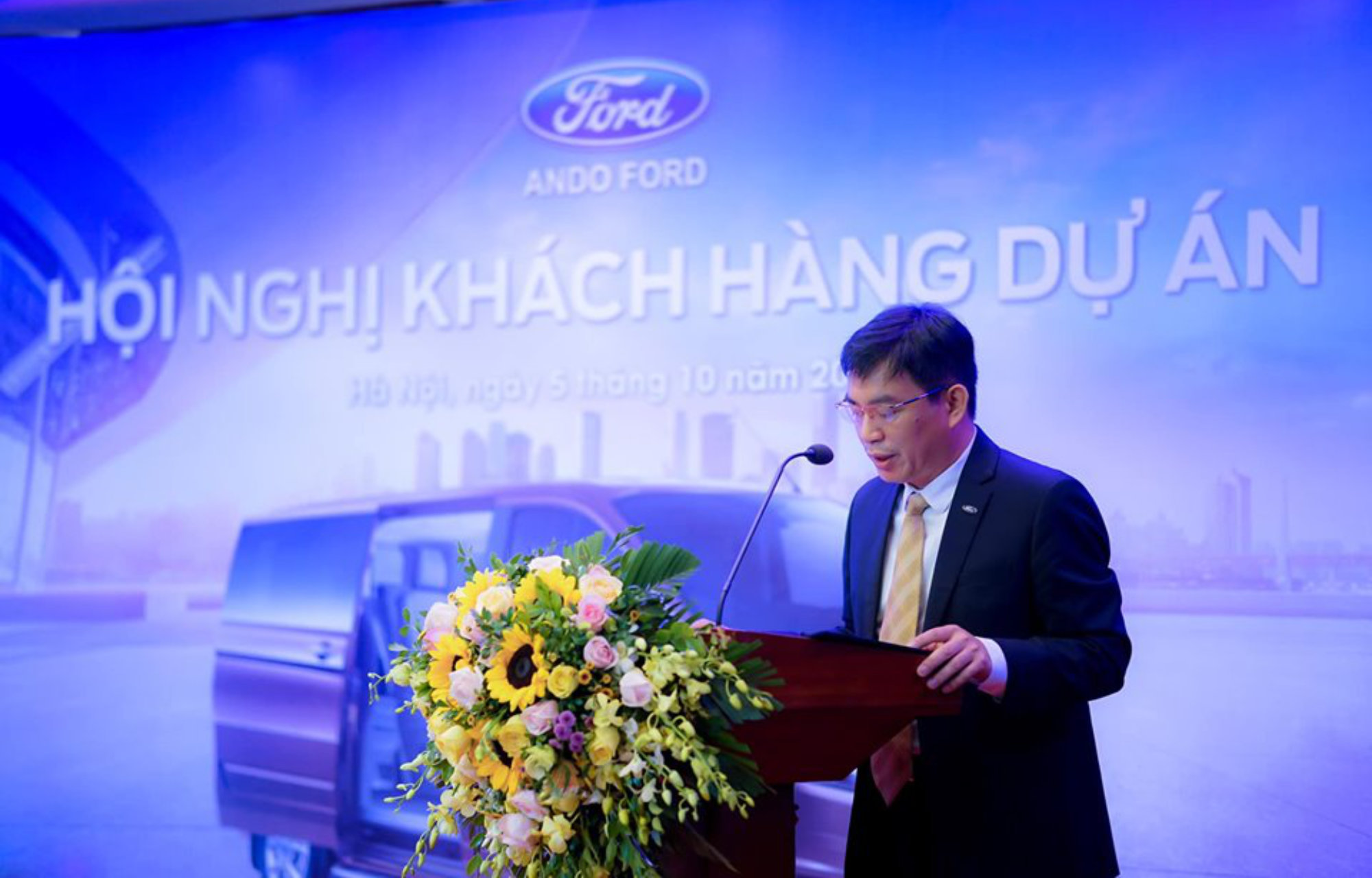 hoi-nghi-khach-hang-du-an-an-do-ford