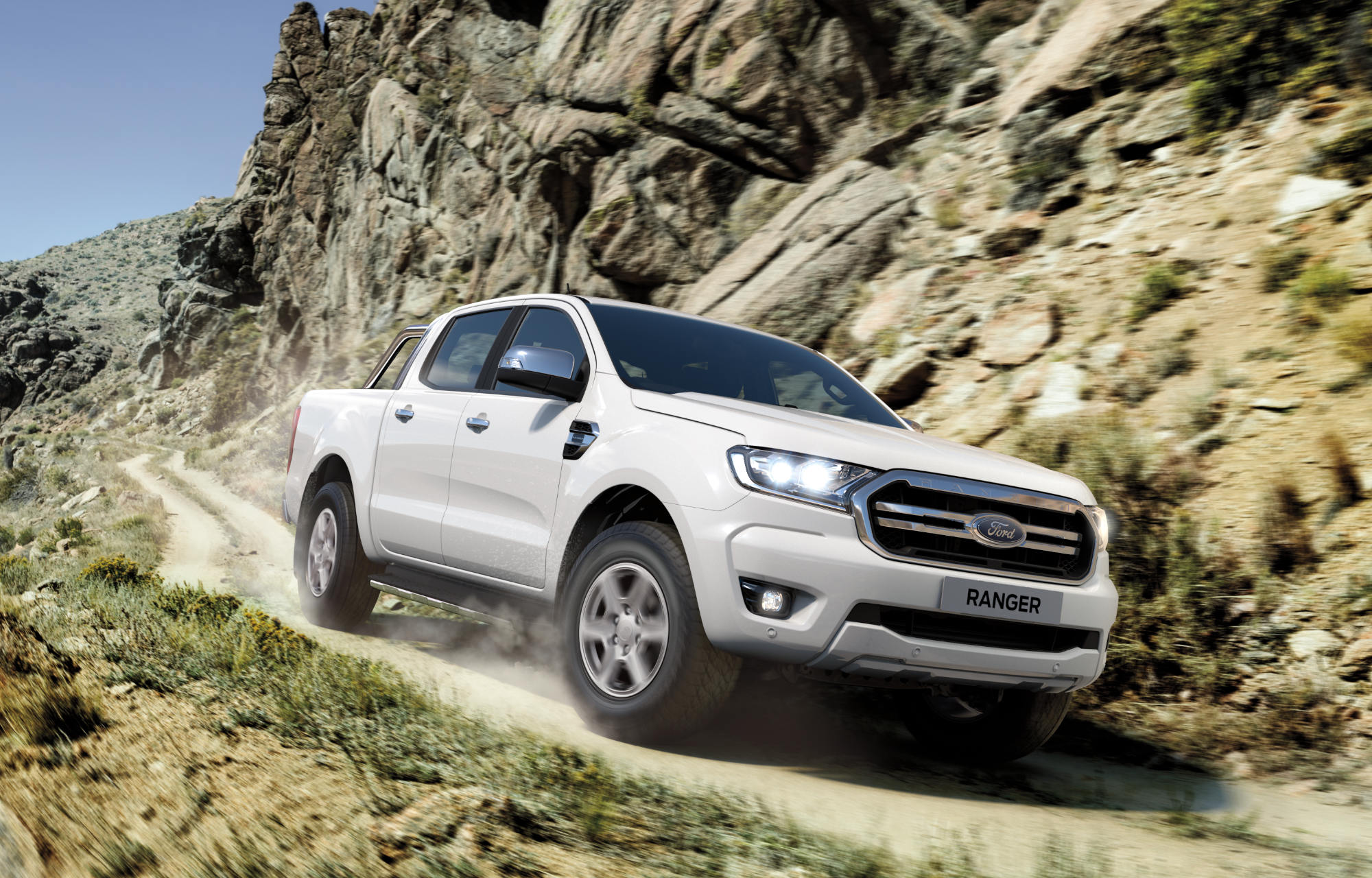 ford-everest-tay-ninh-ford