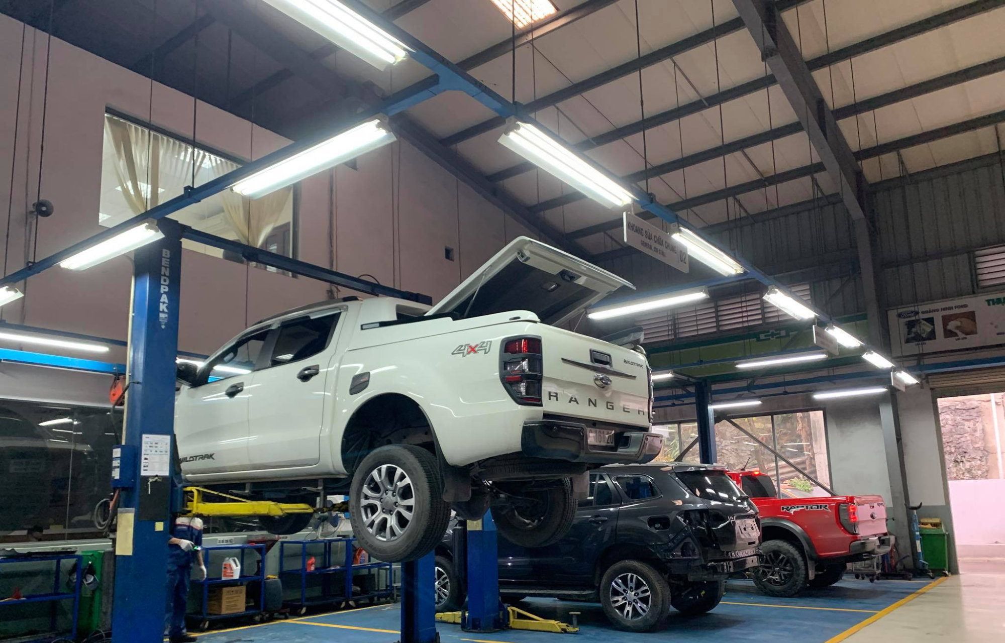 Xưởng dịch vụ tại Quảng Ninh Ford